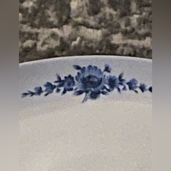 Blue Floral Dinnerware Set - Picture 5 of 5